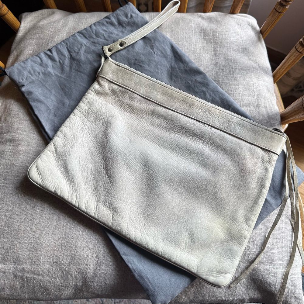 BALENCIAGA 2004/05 City/First Moto Flat Case Clutch w/Strap in White - Picture 2 of 16